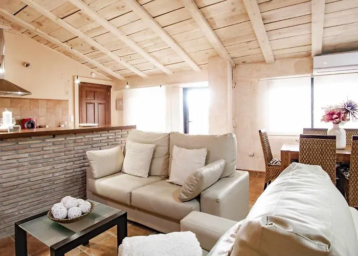 Apartamento Atico Con Vistas En La Torre Albentosa